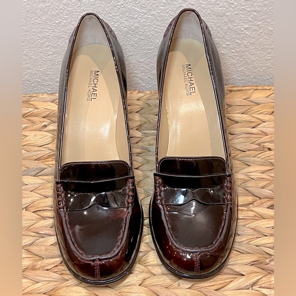 MICHAEL KORS heeled leather loafers 🩷🖤 - Picture 4 of 6